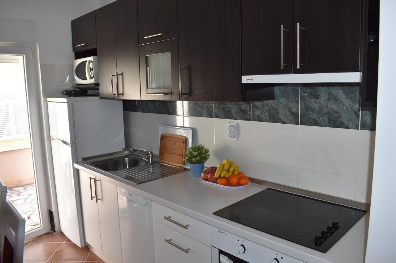 Holiday House Matej Vir Bagian luar foto