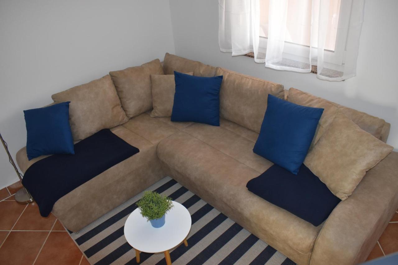 Holiday House Matej Vir Bagian luar foto